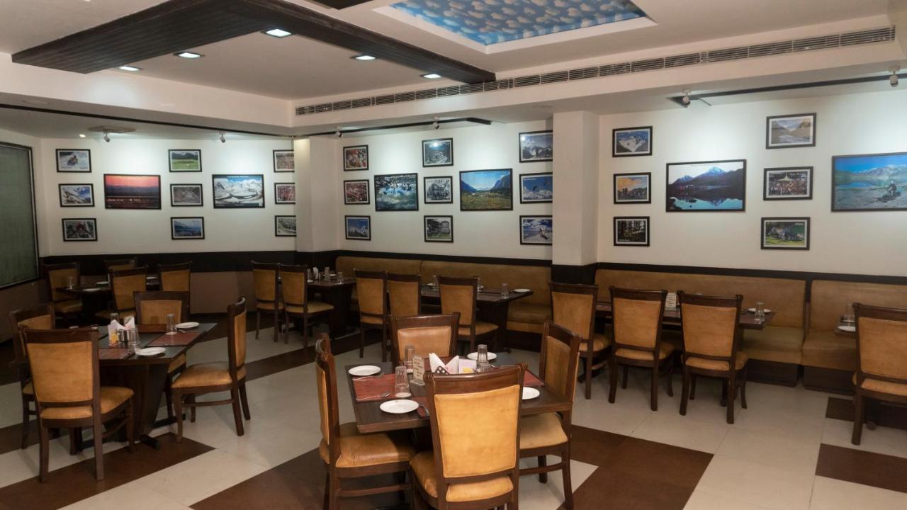 Hotel Mg Regency Baddi Esterno foto