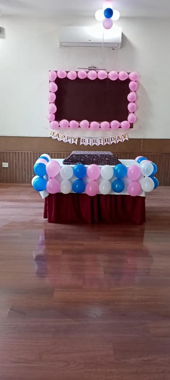 Hotel Mg Regency Baddi Esterno foto
