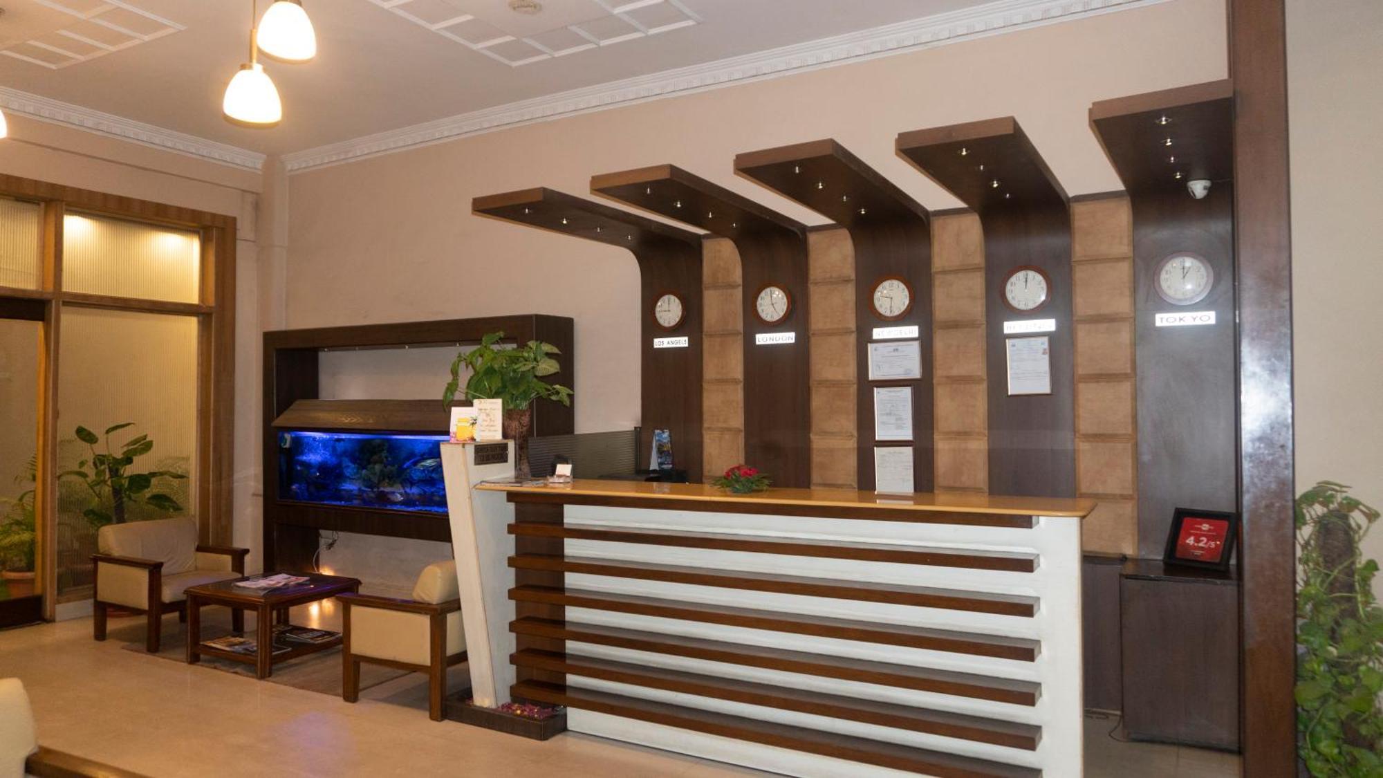 Hotel Mg Regency Baddi Esterno foto