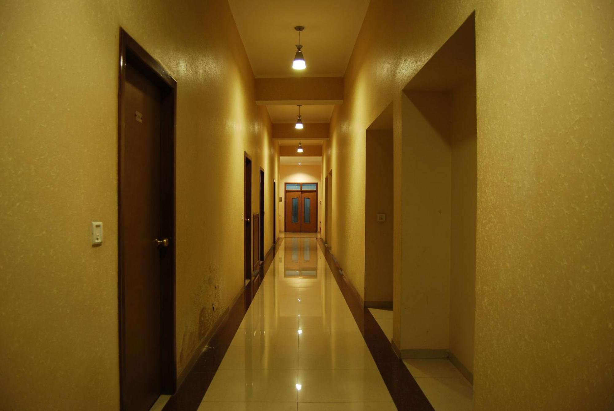 Hotel Mg Regency Baddi Esterno foto